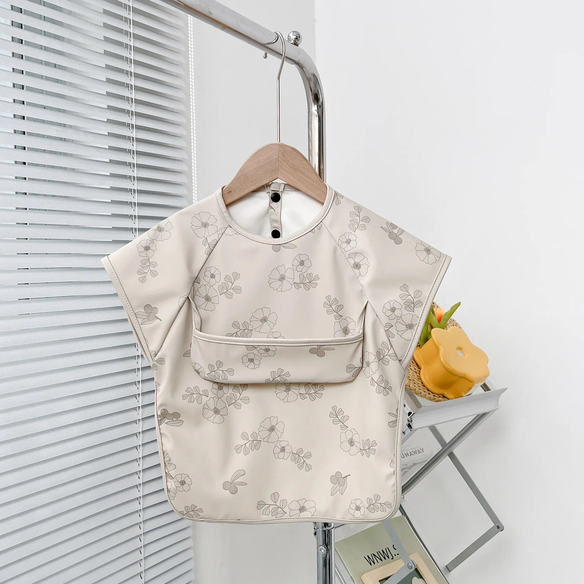 Eco Waterproof Baby Feeding Smock